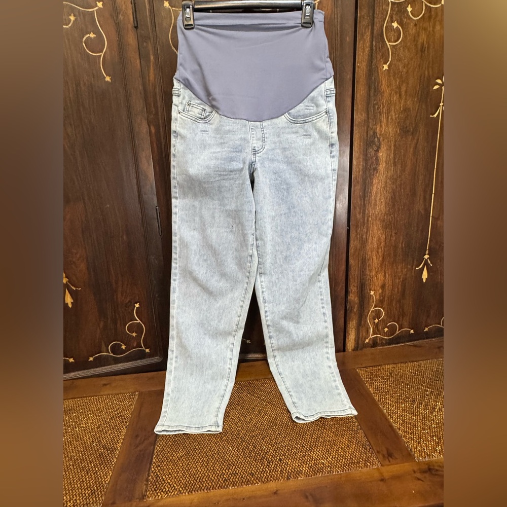 Women's Gray Maternity Jeans